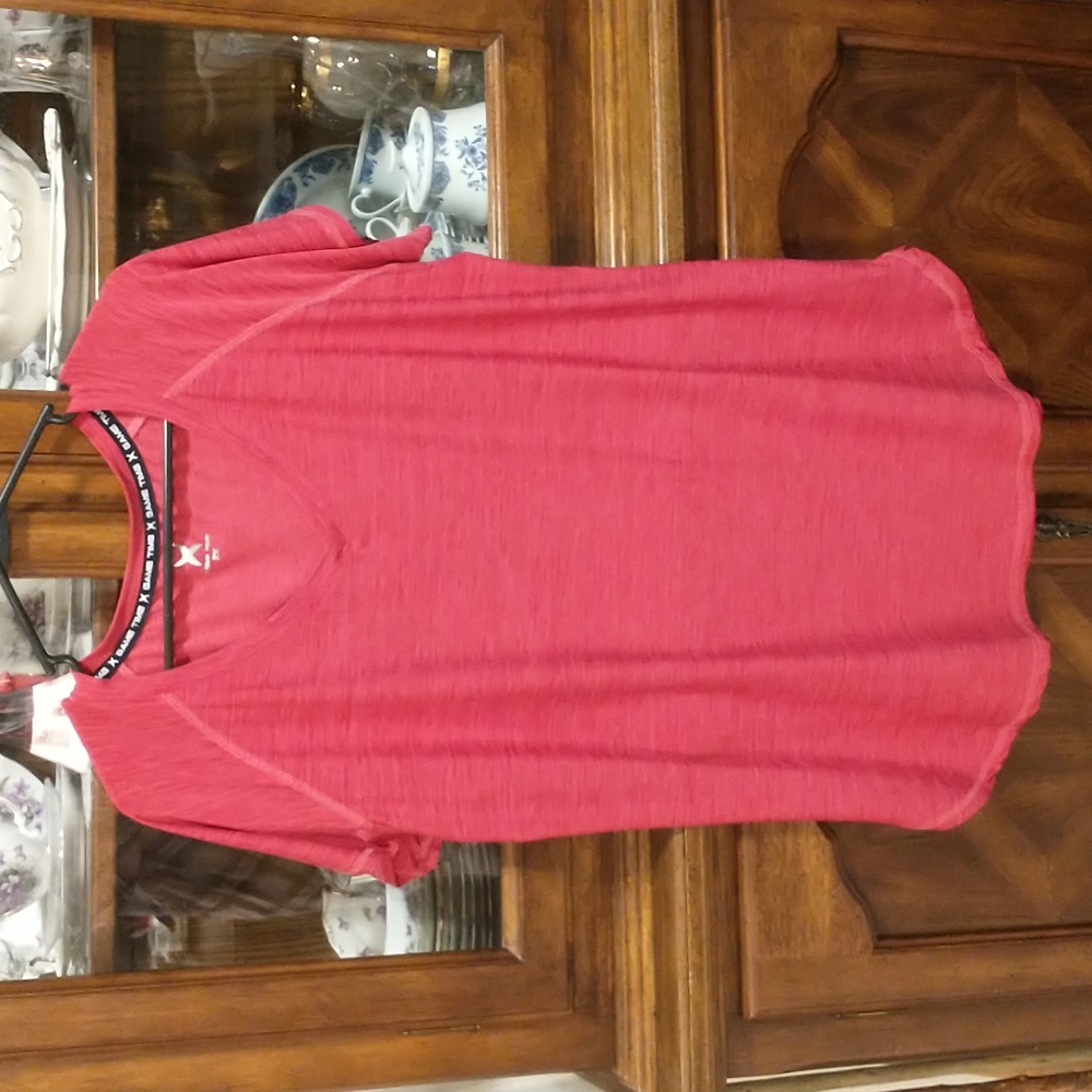 Plus size athletic shirt 2XL